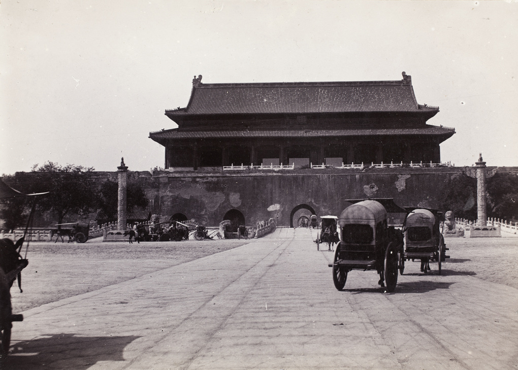 Peking carts by the Gate tower of Tian'anmen, Beijing