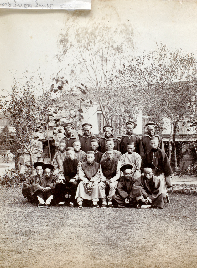 Group of young Chinese men, Ningbo