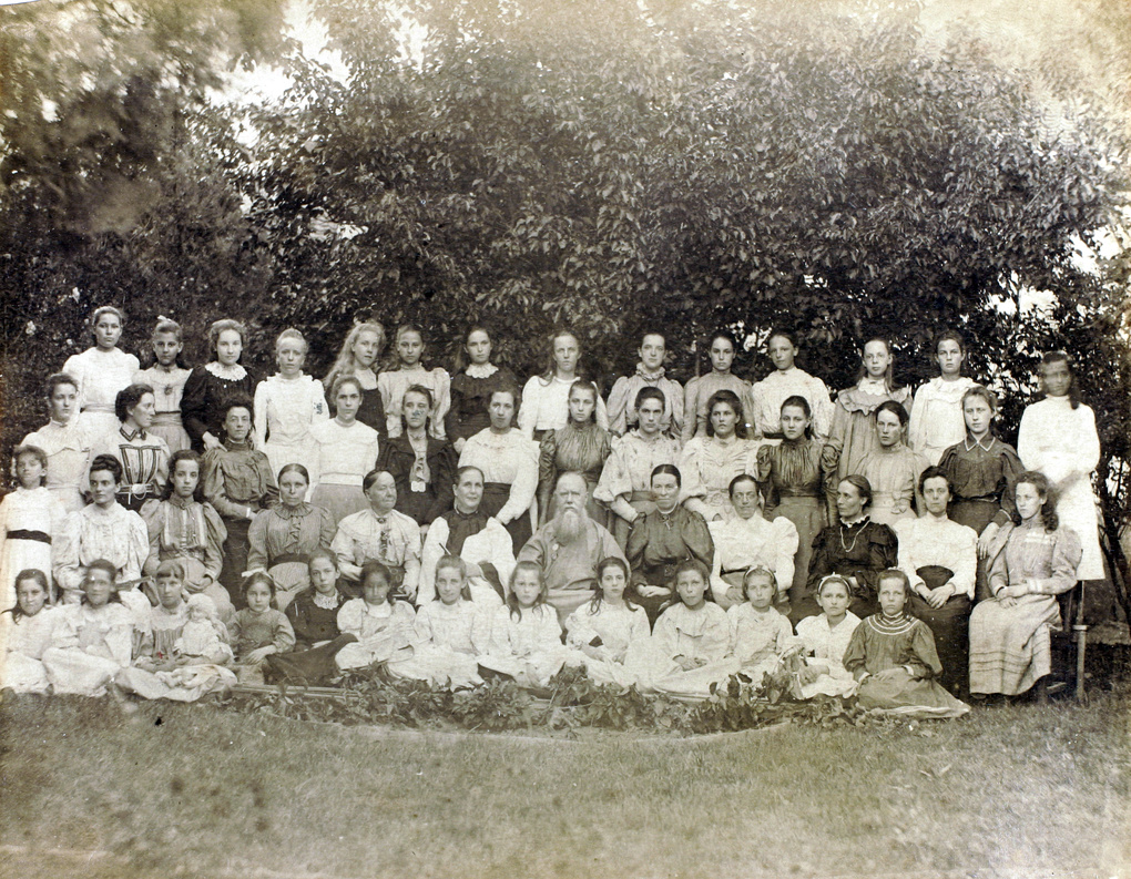James Hudson Taylor and Jennie Hudson Taylor, with CIM Girls' School staff and girls, Chefoo