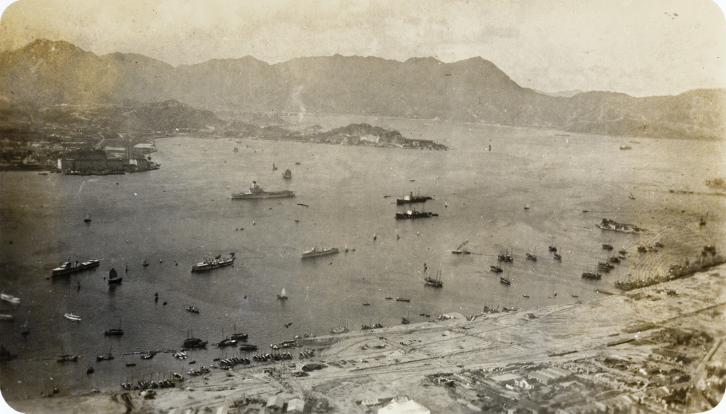 Land reclamation works and the harbour, Hong Kong