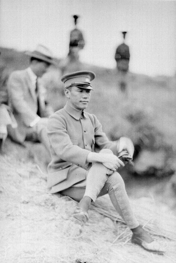 Chiang Kai-shek, Tangshan Hot Springs, Nanking