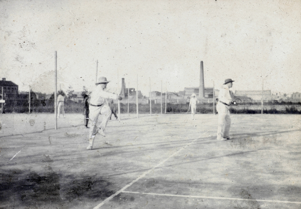 Hedgeland and W. Mcleish, Handicap doubles, Tientsin, 1905