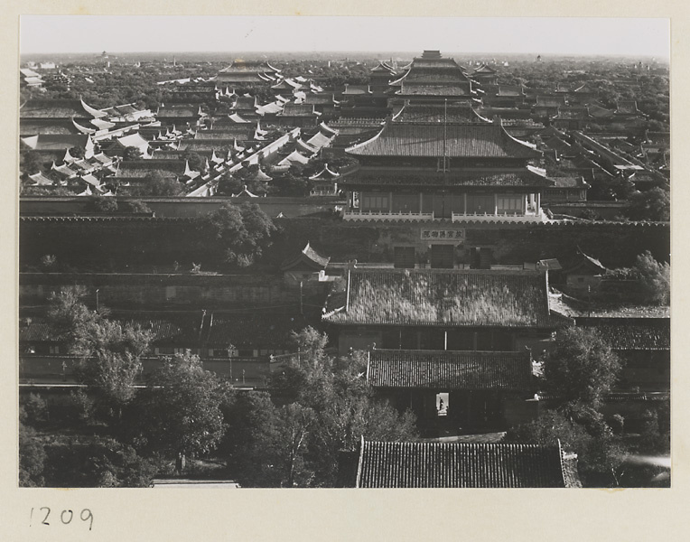 Forbidden City seen from Jingshan Gong Yuan | Historical Photographs of ...