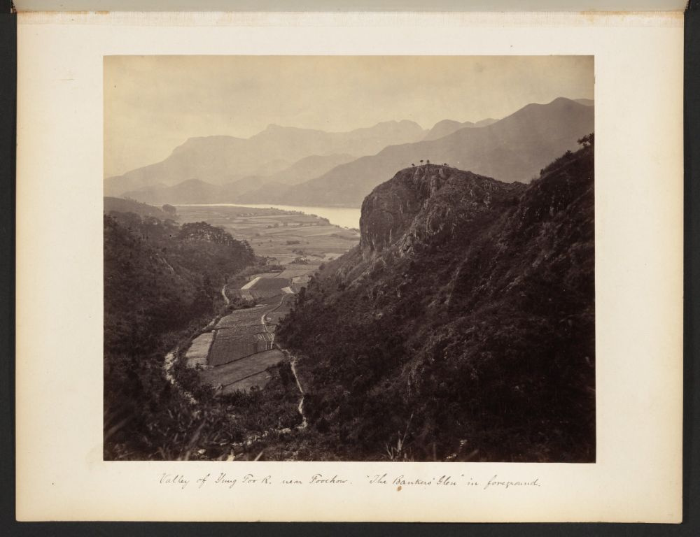 Valley of Yung [Yuen?] Foo R[iver] near Foochow. 'The Bankers' Glen' in foreground
