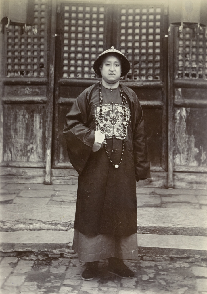 The Duke Confucius (Duke Kong Lingyi), Chu Fou