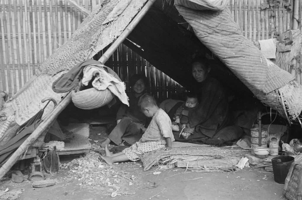 Women and children in temporary shelter, Shanghai