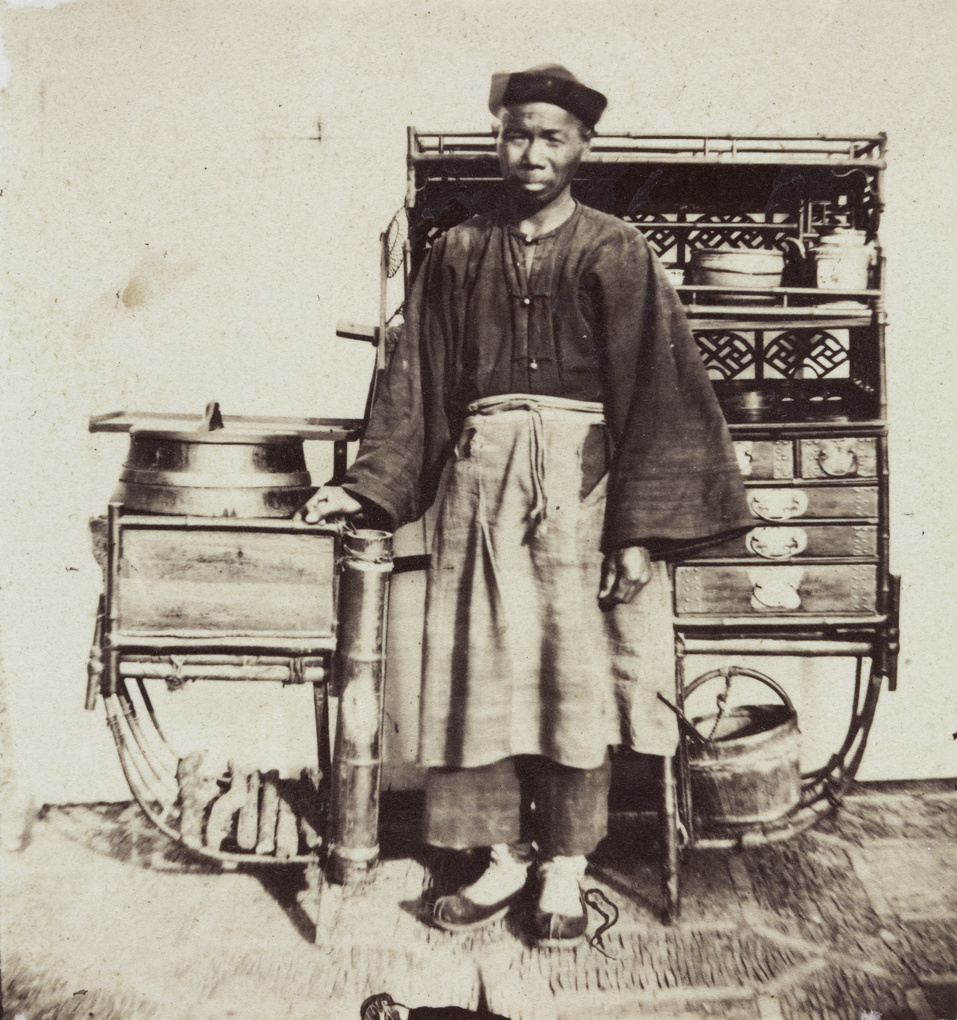 A street trader with his mobile kitchen, Shanghai