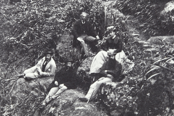 Charles Sinclair, Mrs Sinclair, and others, Bankers' Glen, near Fuzhou