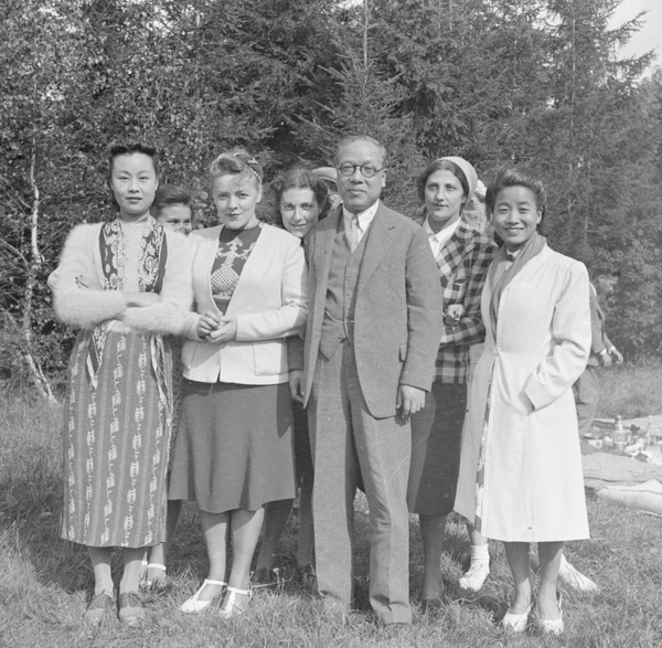 Fu Bingchang and picnic group, near Moscow, U.S.S.R., 1943