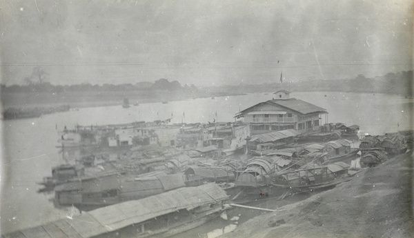 The Nanning Custom House afloat in the West River
