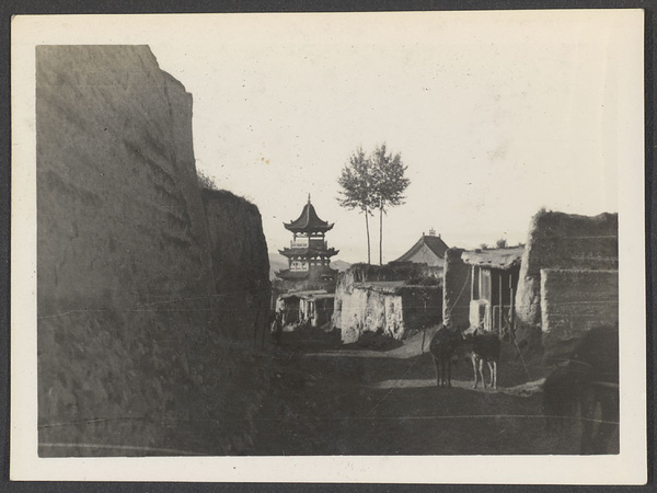 Tsapa, Tsinghai.  A custom station for the suppression of salt smuggling into Tibet.  Approaching the mosque from the north.