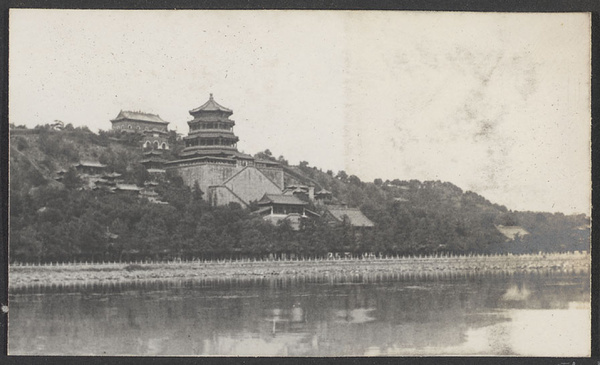 Summer Palace.  [View of Wanhshou Hill showing Zhi hui hai (top left), tower of Fo xiang ge, and Kunming Lake.]