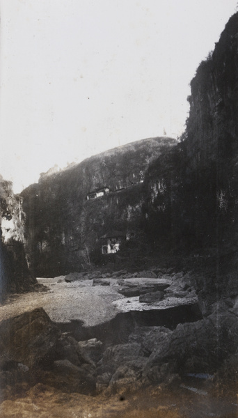 Buildings in a gorge