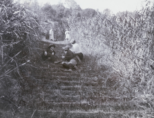 Stairs on the hill, Hangchow