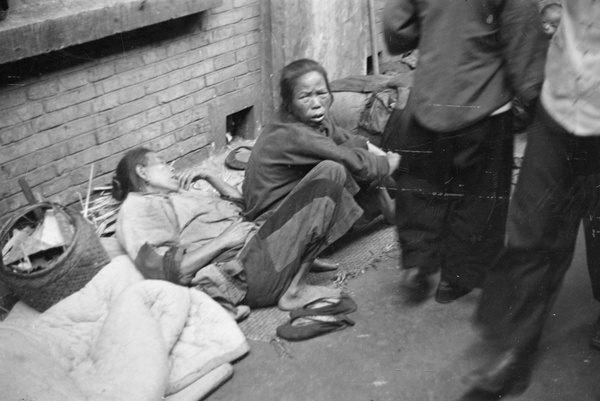 Homeless families living on the streets, Shanghai
