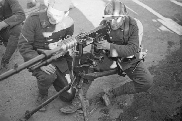 French soldiers posing with machine gun, Shanghai