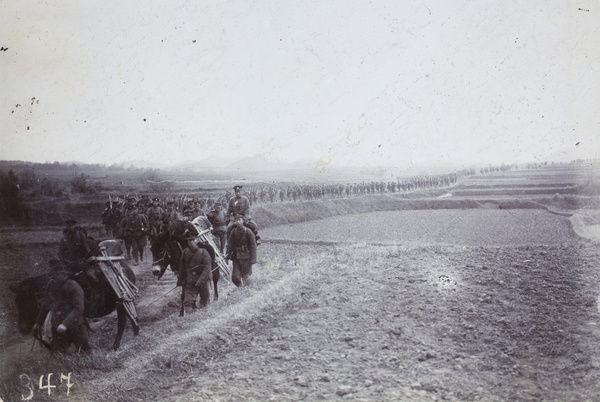 Qing army soldiers on the move near Hankow