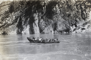 A crowded small boat, Yangtze River