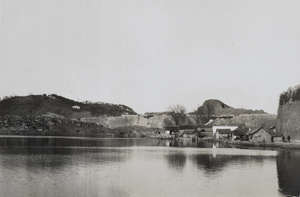 Houses in front of the city wall