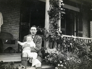 Father and child, 1916