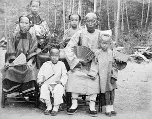 Catechist and his family, Hwa Sang, Kucheng