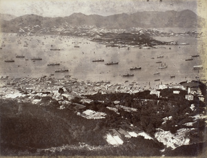 View of the busy Victoria Harbour and the opposite Tsim Sha Tsui (尖沙咀), Hong Kong