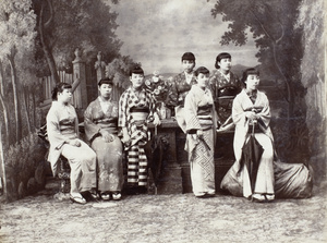 Studio photograph of women wearing kimono, Hong Kong