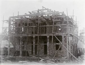 The Eliott's house the day the roof beams were erected, Paoning, 1907