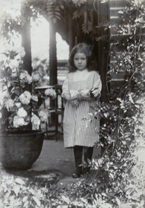 Betsy Elliott at Paoning, 1917