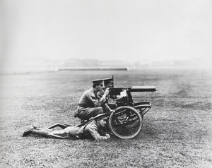 Shanghai Volunteer Corps soldiers with machine gun