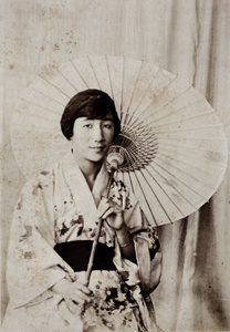 Maggie Hutchinson wearing a Japanese kimono, Hongkou, Shanghai