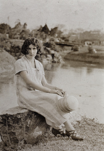 Sonia Gotfried, Jessfield Park, Shanghai, April 1925
