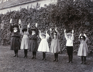 Children excercising, Kiukiang, 1899