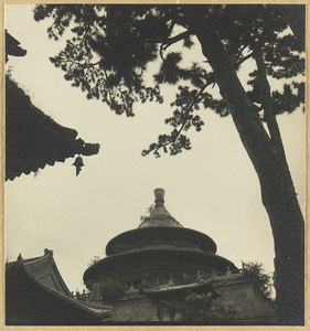 Detail of Xu gang ge showing roof