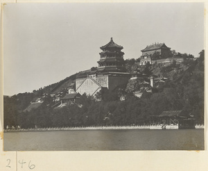 Wanshou Hill and Kunming Lake at Yihe Yuan