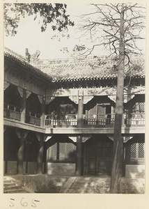 Temple building at Huang si