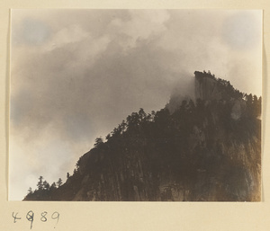 Fairy Palm Cliff in mist on Hua Mountain