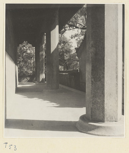 Detail of Da cheng dian at Kong miao showing ocatagonal porch columns