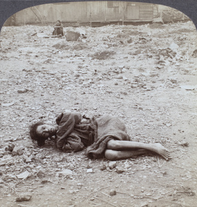 A 'discouraged' poor man dying in a 'Dying Field', Guangzhou