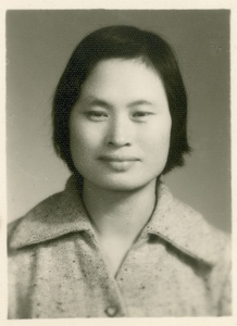 Portrait of Hsiao Li Lindsay (李效黎)