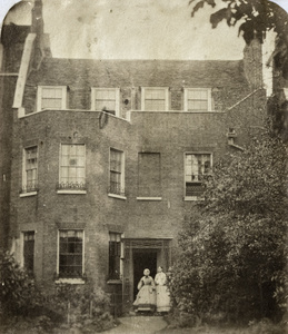 'Satow Castle', Middlesex