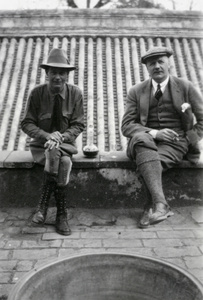 John Van Antwerp MacMurray and Sir Miles Lampson, Peking