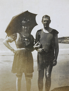 Esme Hutton Potts and George Hutton Potts, Qingdao, 1911