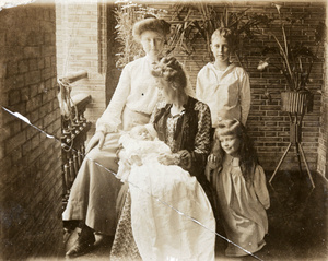 Emily Wallace holding Joyce Wallace, with Esme Wallace, Dare Wallace, Claude Wallace, Shanghai