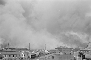 Fires near factories and warehouses, Shanghai