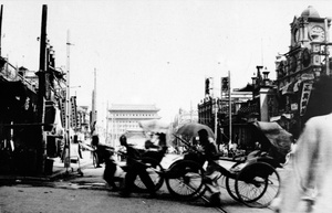 Rickshaws crossing Qianmen Street (Qian Men Da Jie 前门大街), Beijing
