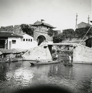 Panmen (a water and land gate) and city walls, Suzhou