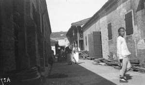 Warehouses in Ningpo