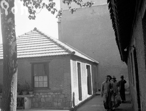 Next to Jardine Matheson's office, Chefoo 1940