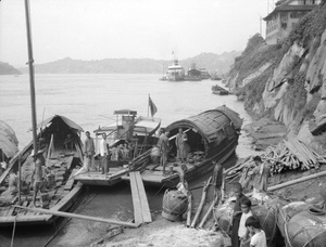 Berthed river craft, Chungking